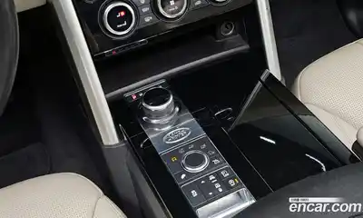Land Rover Discovery 2018 3.0 Автомат в Москве № 213707, миниатюра 9