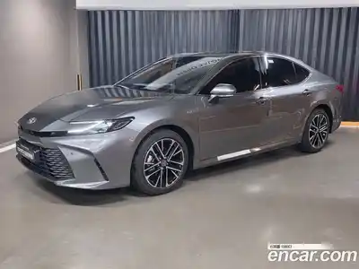 Toyota Camry, 2025