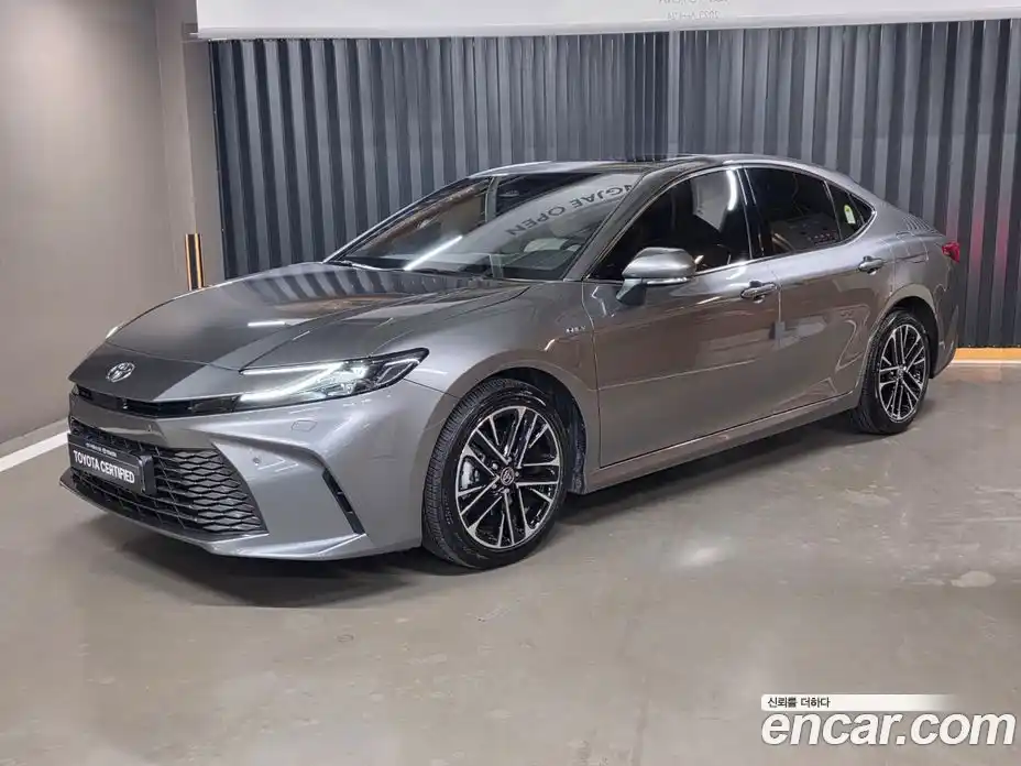 Toyota Camry 2025 2.5 Автомат в Москве № 215594, фото 1