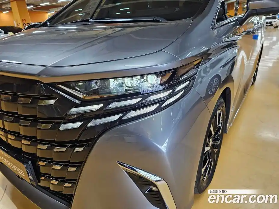 Toyota Alphard 2024 2.5 Автомат в Москве № 215630, фото 16