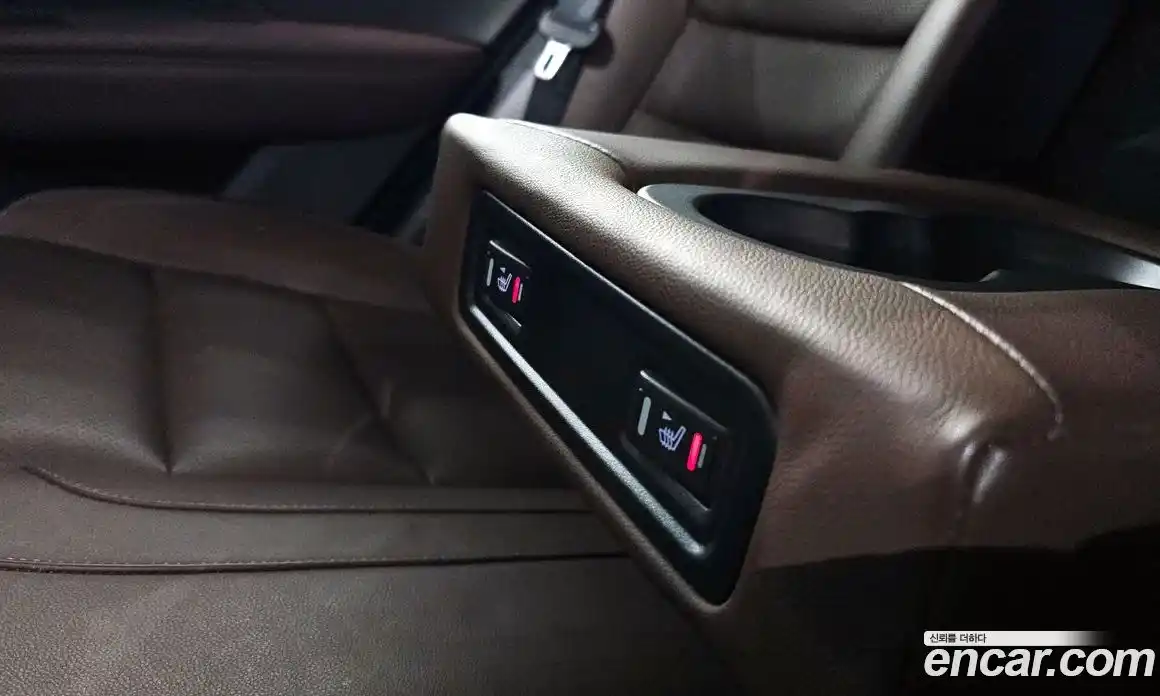 Renault QM6 2017 2.0 Автомат в Москве № 223576, фото 19