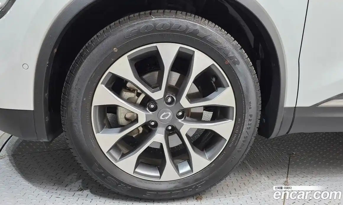 Renault QM6 2017 2.0 Автомат в Москве № 223576, фото 5