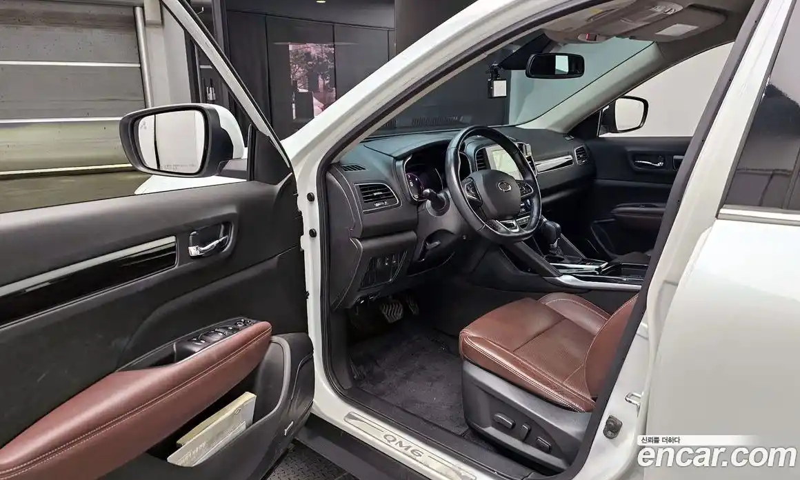 Renault QM6 2017 2.0 Автомат в Москве № 223576, фото 10