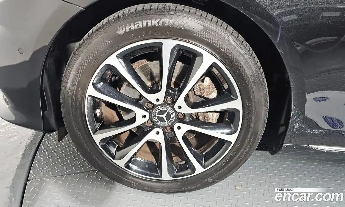 Mercedes-Benz E-Class 2020 2.0 Автомат в Москве № 224730, фото 5