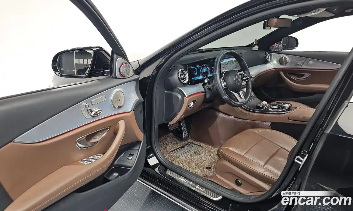 Mercedes-Benz E-Class 2020 2.0 Автомат в Москве № 224730, фото 10