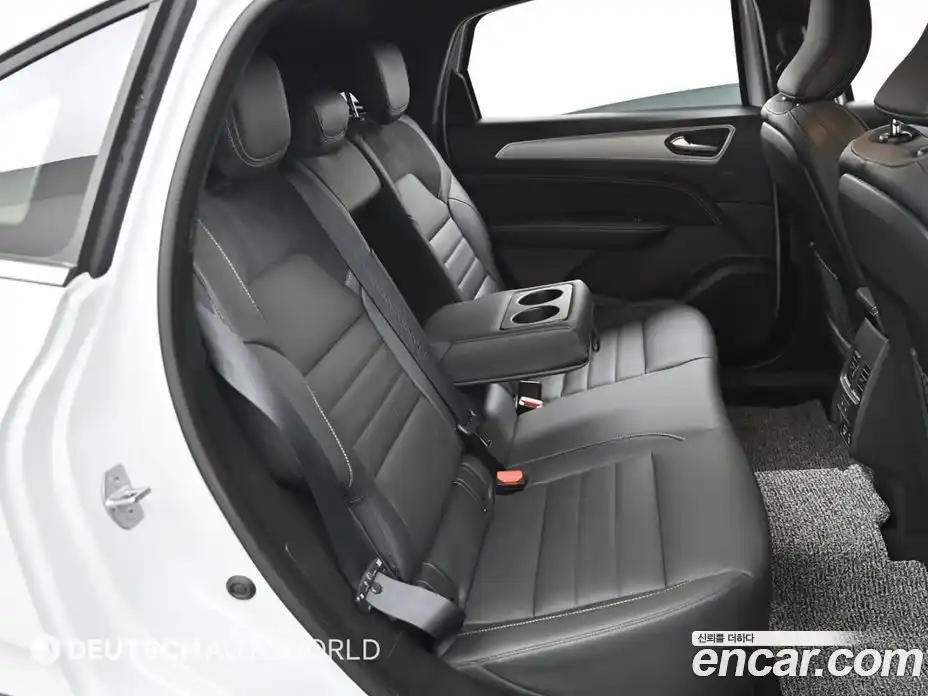 Renault Arkana 2025 1.6 Автомат в Москве № 227222, фото 12