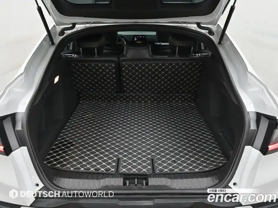 Renault Arkana 2025 1.6 Автомат в Москве № 227222, фото 20