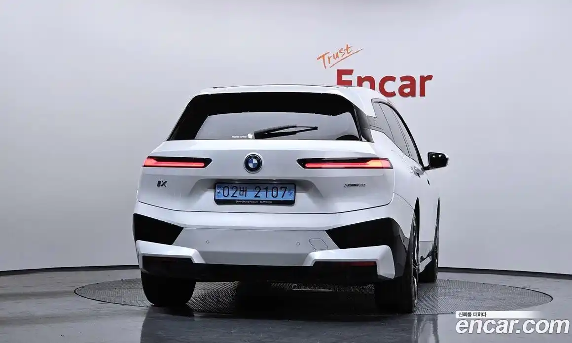 BMW iX 2023 0.3 Автомат в Москве № 228694, фото 4