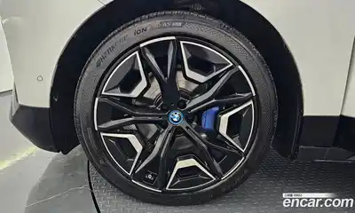 BMW iX 2023 0.3 Автомат в Москве № 228694, миниатюра 5