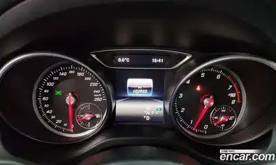 Mercedes-Benz GLA-Class 2019 2.0 Автомат в Москве № 228936, миниатюра 8