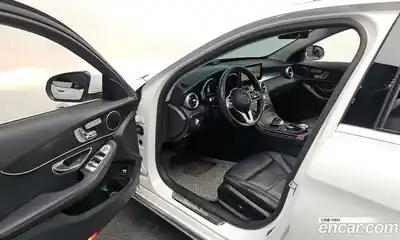 Mercedes-Benz C-Class 2019 1.9 Автомат в Москве № 228946, миниатюра 11