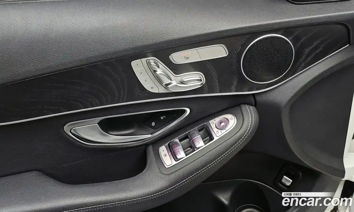 Mercedes-Benz C-Class 2019 1.9 Автомат в Москве № 228946, фото 18