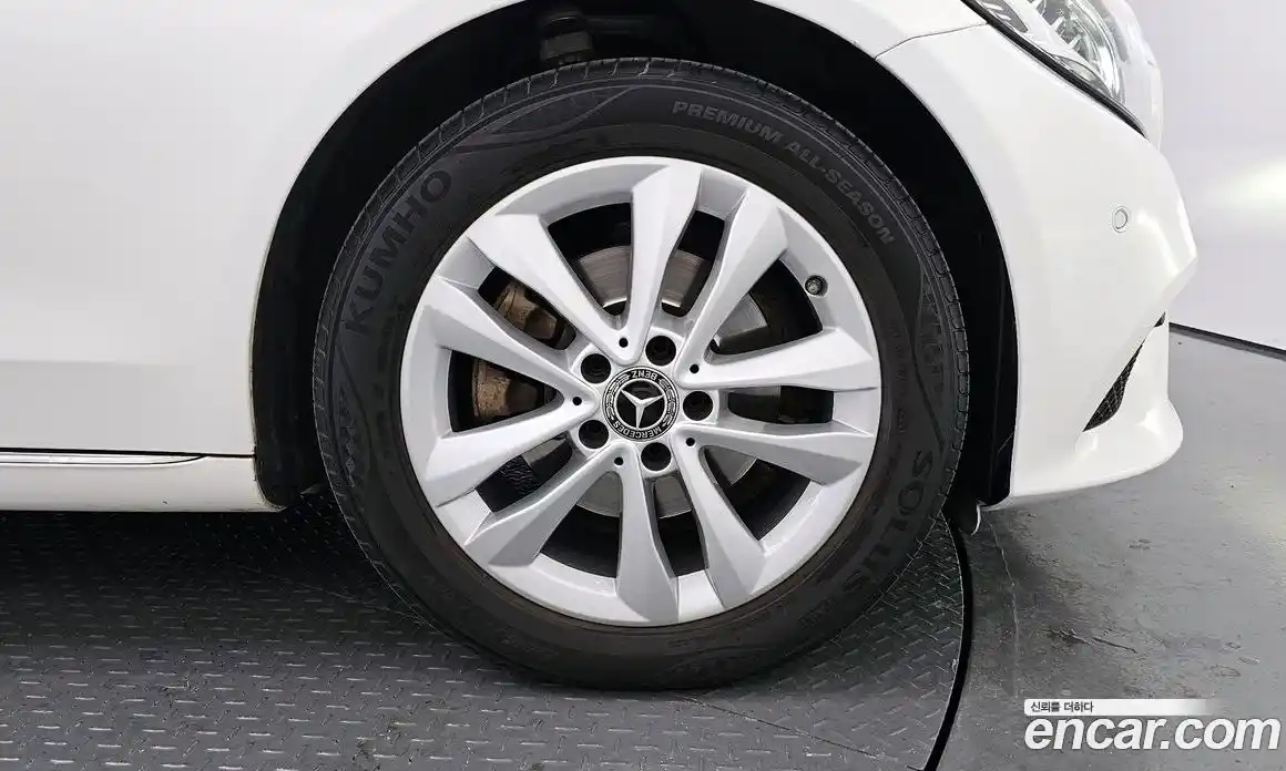 Mercedes-Benz C-Class 2019 1.9 Автомат в Москве № 228946, фото 5