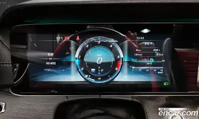 Mercedes-Benz E-Class 2018 1.9 Автомат в Москве № 229527, миниатюра 8