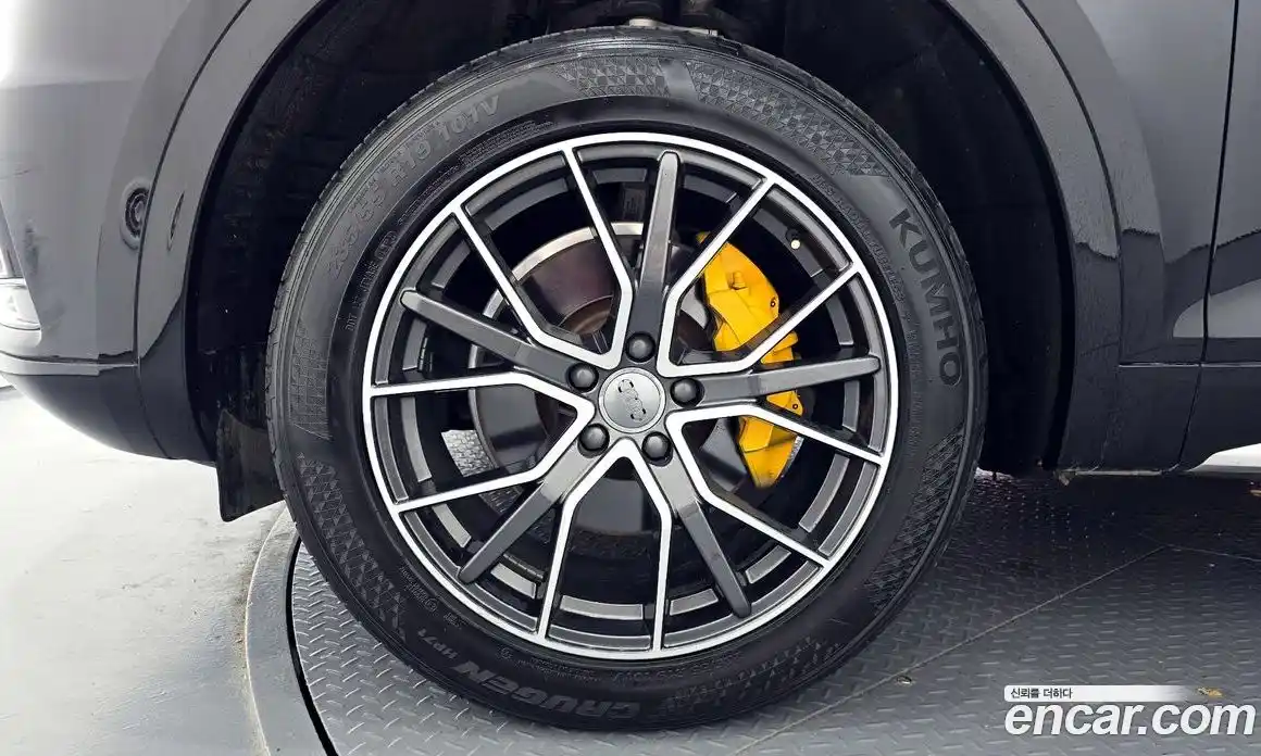 Audi Q5 2020 2.0 Автомат в Москве № 229653, фото 5