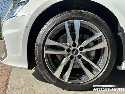 Audi A6 2022 2.0 Автомат в Москве № 230314, миниатюра 5