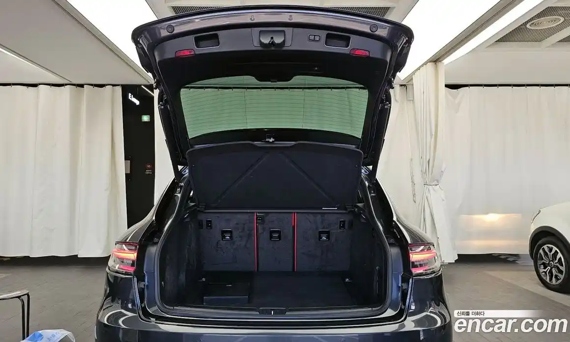 Porsche Macan 2021 2.9 Автомат в Москве № 230982, фото 20