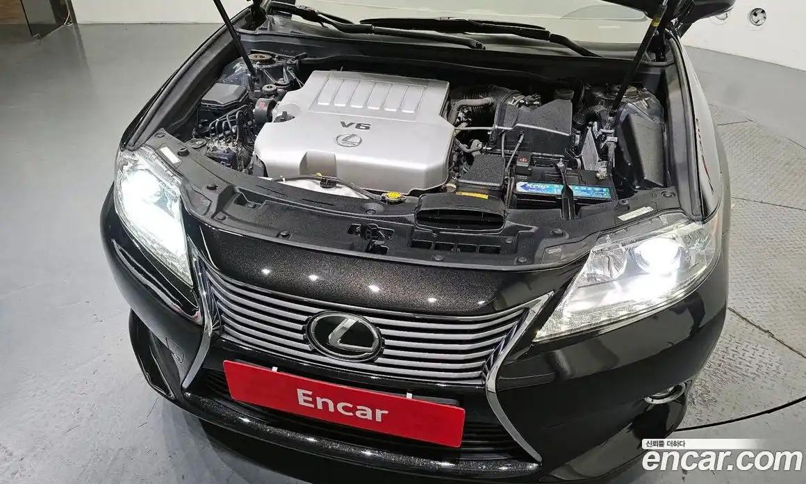 Lexus ES 2015 3.5 Автомат в Москве № 232042, фото 6