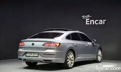 Volkswagen Arteon 2022 2.0 Автомат в Москве № 232104, миниатюра 2