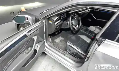 Volkswagen Arteon 2022 2.0 Автомат в Москве № 232104, миниатюра 10