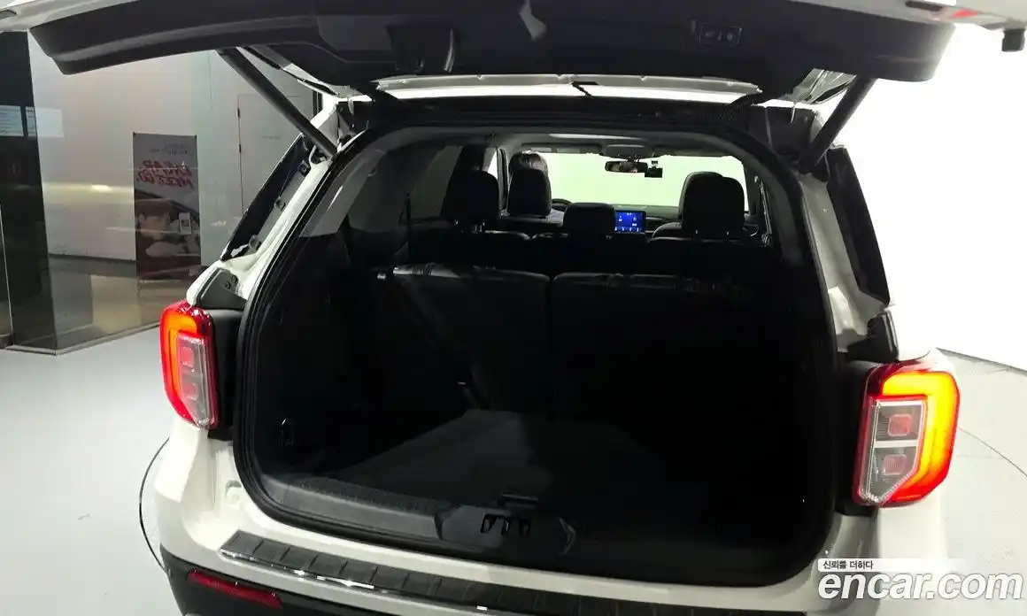 Ford Explorer 2020 2.3 Автомат в Москве № 233167, фото 20