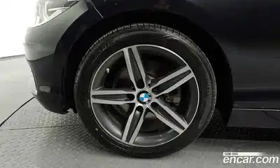 BMW 1-Series 2018 2.0 Автомат в Москве № 237275, миниатюра 5