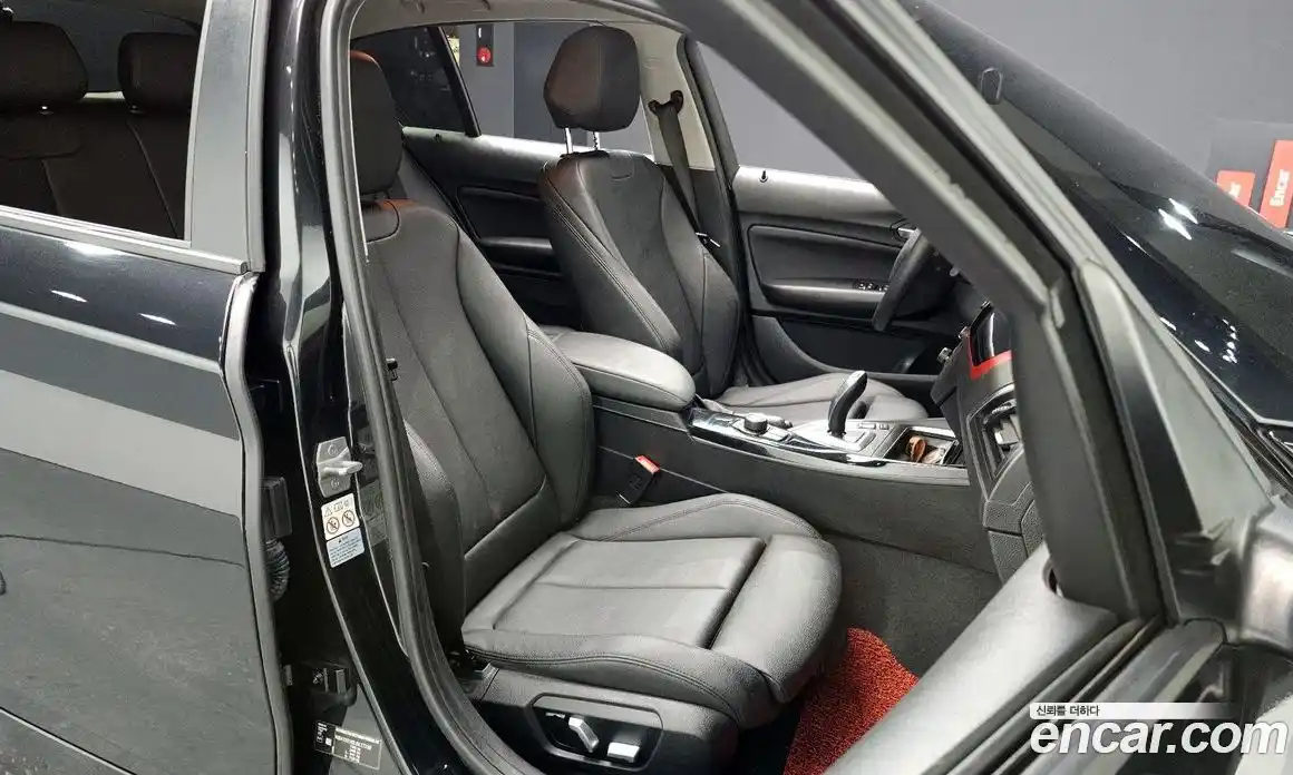 BMW 1-Series 2018 2.0 Автомат в Москве № 237275, фото 10