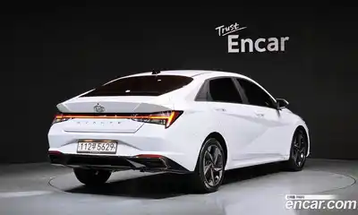 Hyundai Avante 2021 1.6 Автомат в Москве № 247540, миниатюра 2