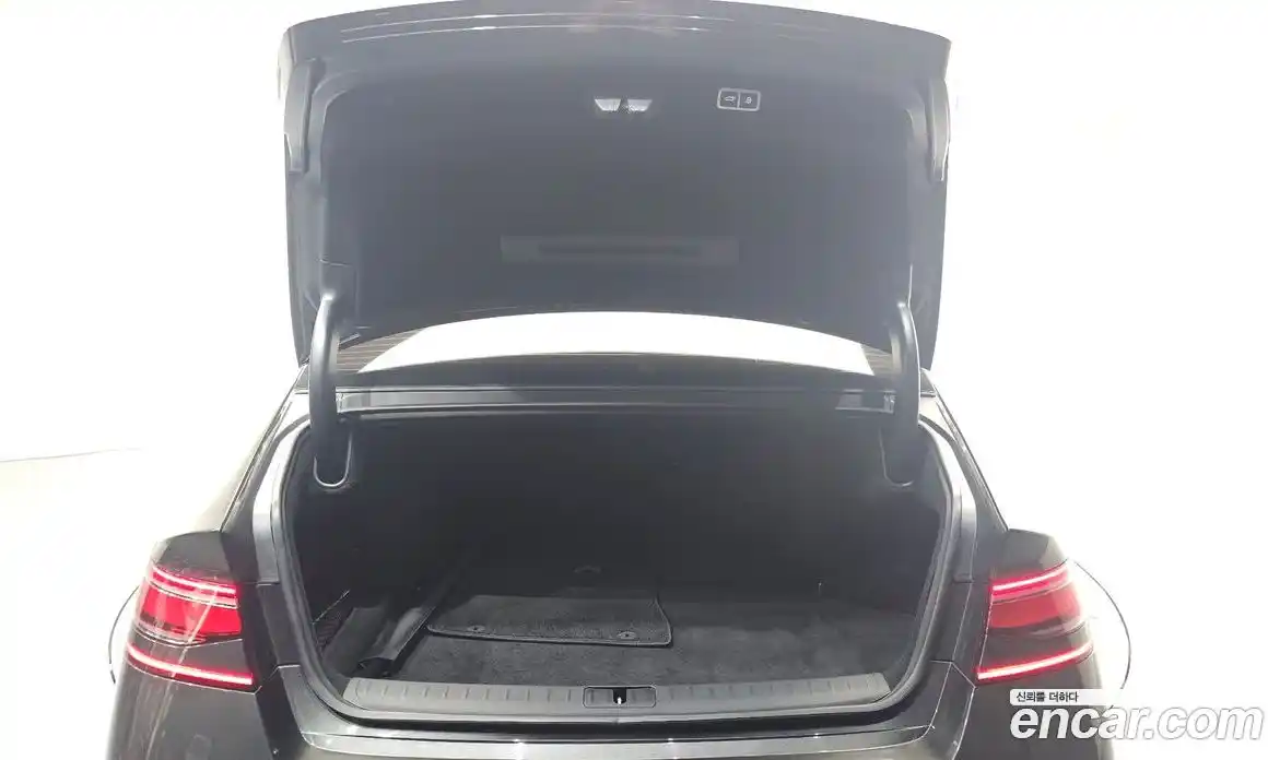 Genesis G90 2023 3.5 Автомат в Москве № 25984, фото 20