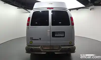 Chevrolet Express Van 2010 6.0 Автомат в Москве № 260421, миниатюра 4