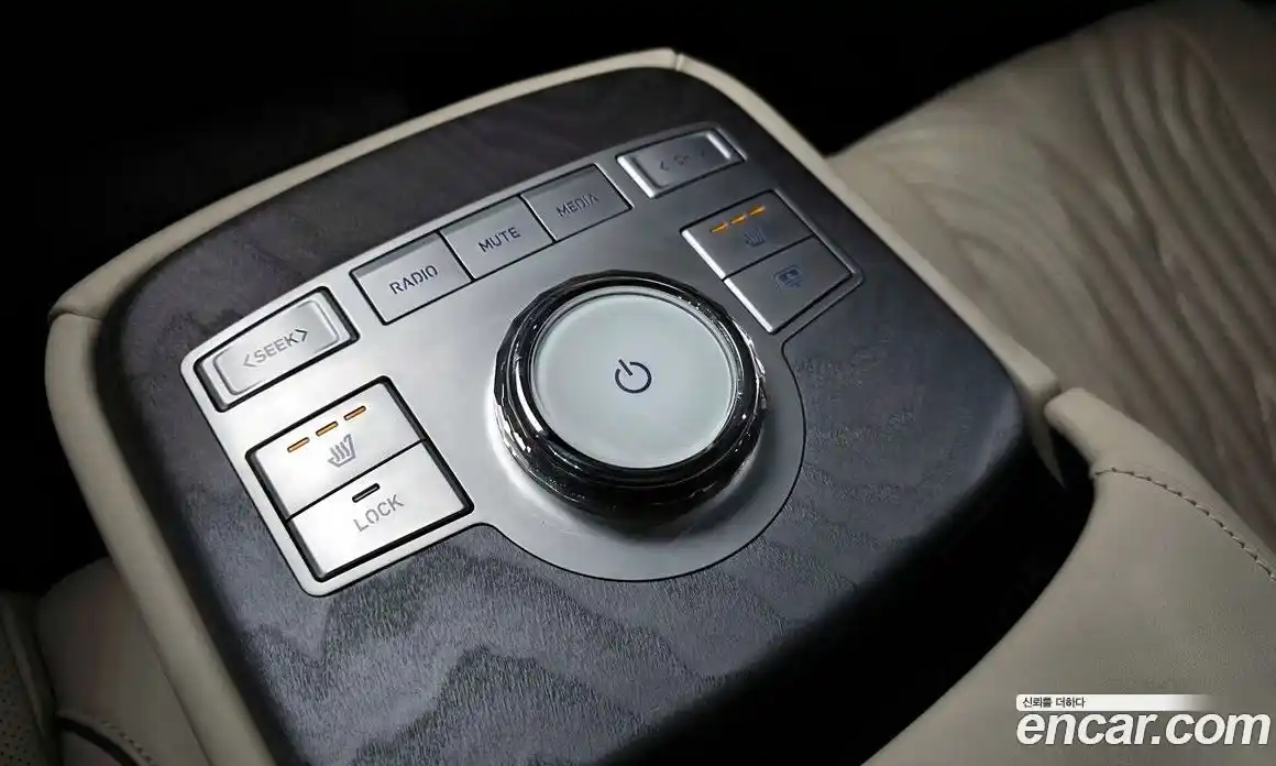 Genesis G80 2023 2.5 Автомат в Москве № 26510, фото 17