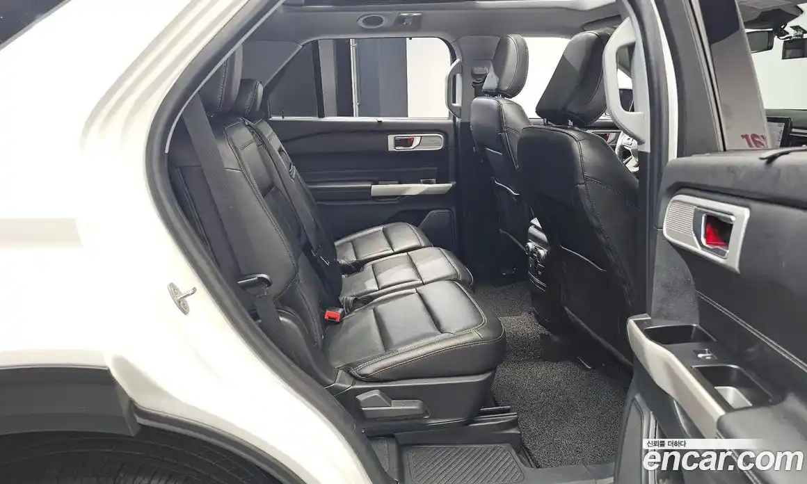 Ford Explorer 2022 2.3 Автомат в Москве № 273406, фото 12