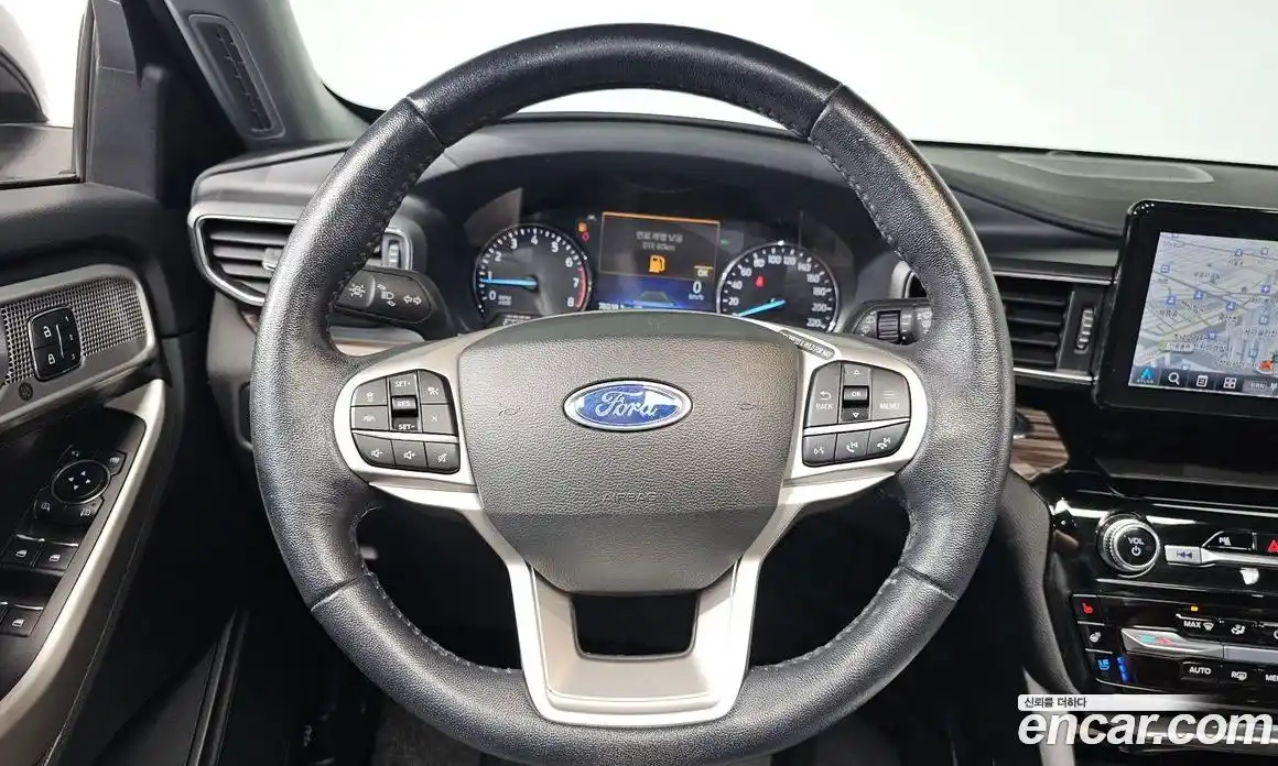 Ford Explorer 2022 2.3 Автомат в Москве № 273406, фото 13