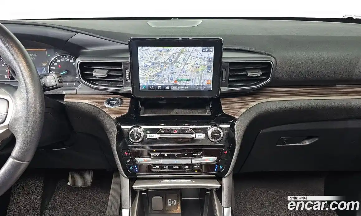 Ford Explorer 2022 2.3 Автомат в Москве № 273406, фото 14