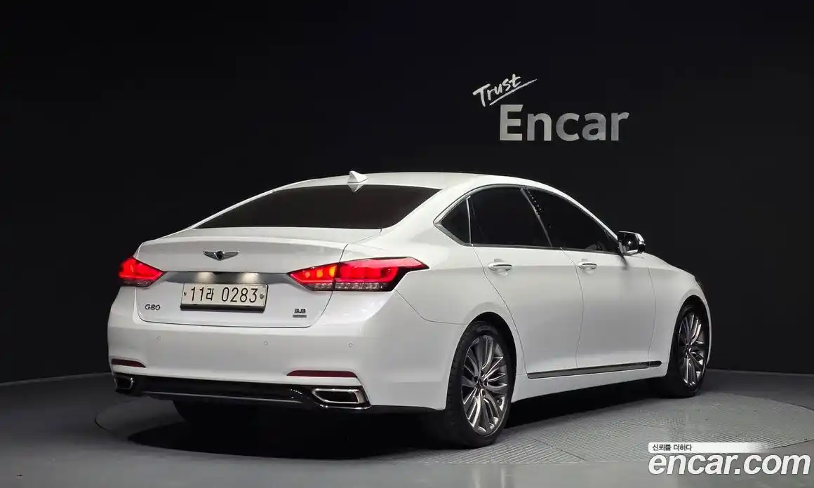 Genesis G80 2017 3.8 Автомат в Москве № 27372, фото 2