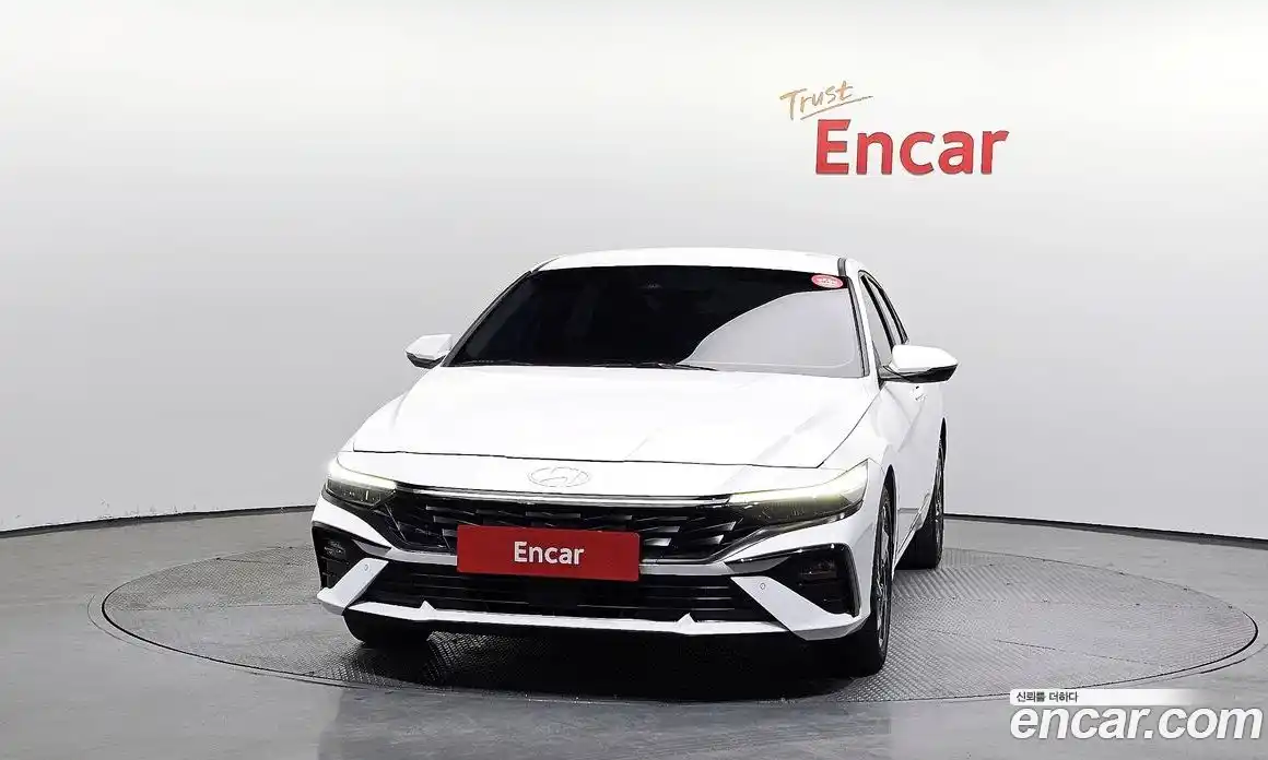 Hyundai Avante 2024 1.6 Автомат в Москве № 2742, фото 3