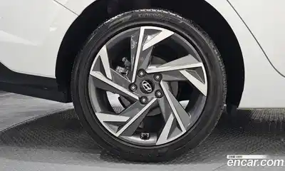 Hyundai Avante 2024 1.6 Автомат в Москве № 2742, миниатюра 5