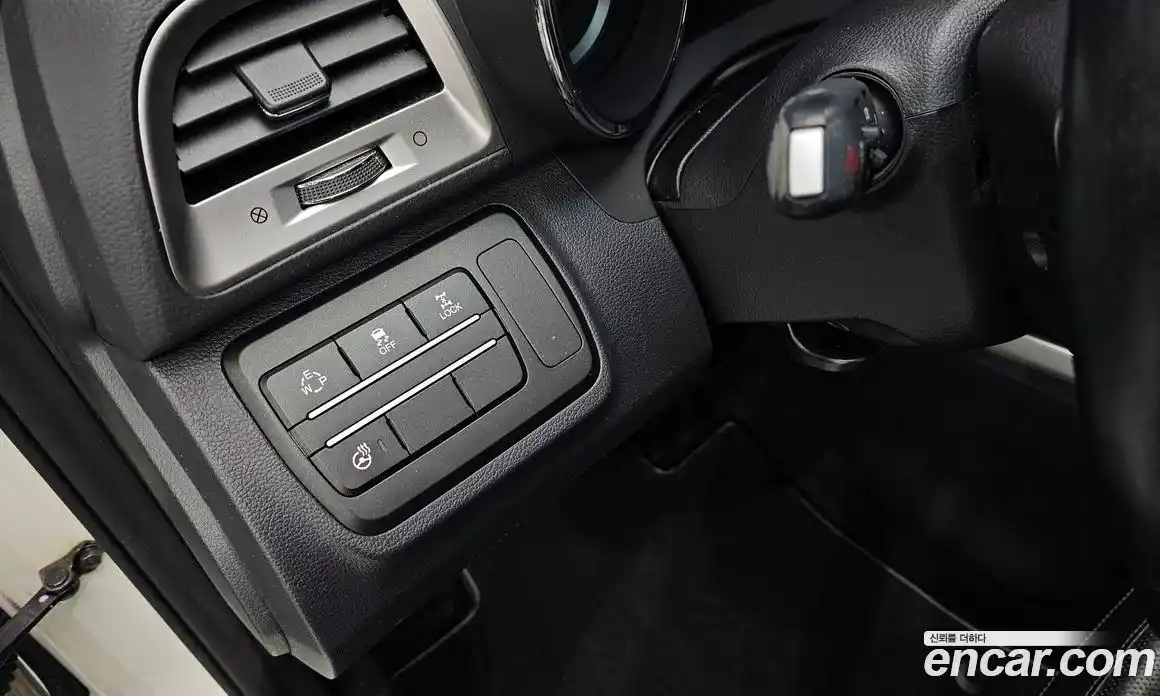 SsangYong TIBOLI 2016 1.6 Автомат в Москве № 28646, фото 14