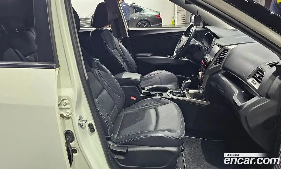 SsangYong TIBOLI 2016 1.6 Автомат в Москве № 28646, фото 10