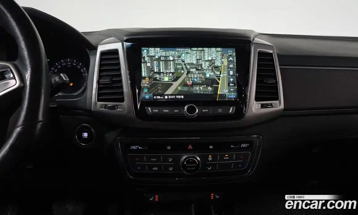 SsangYong Rexton 2018 2.2 Автомат в Москве № 30820, фото 15