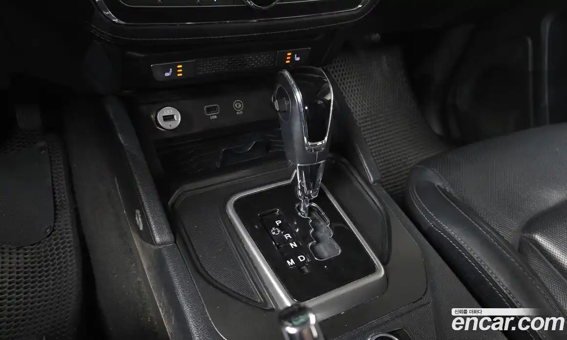 SsangYong Rexton 2018 2.2 Автомат в Москве № 30820, фото 9