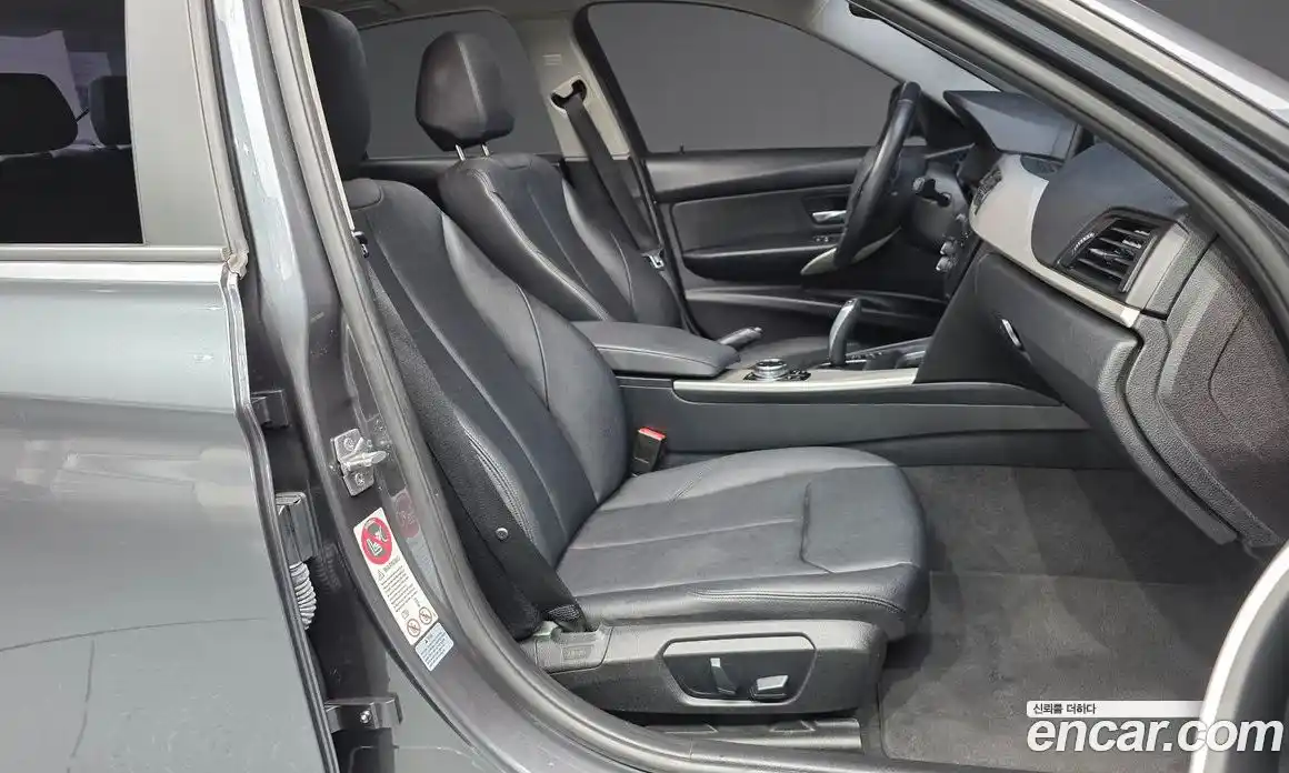 BMW 3-Series 2014 2.0 Автомат в Москве № 308750, фото 11