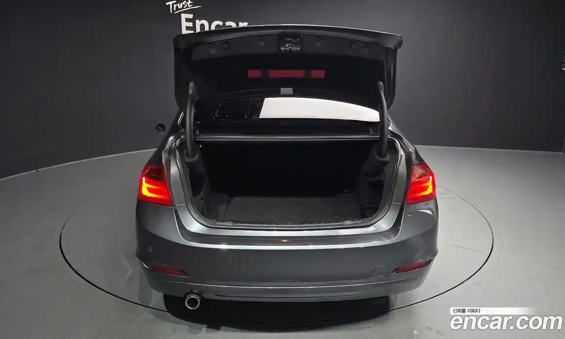 BMW 3-Series 2014 2.0 Автомат в Москве № 308750, фото 20