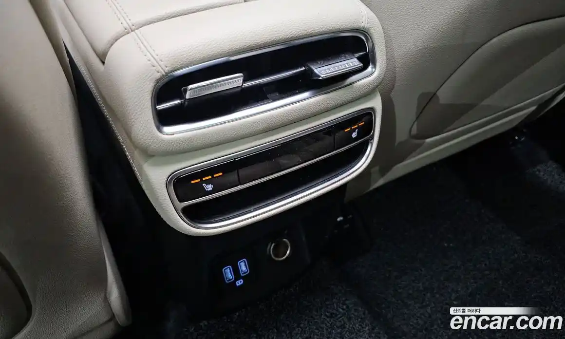 Genesis GV80 2020 3.0 Автомат в Москве № 309345, фото 18