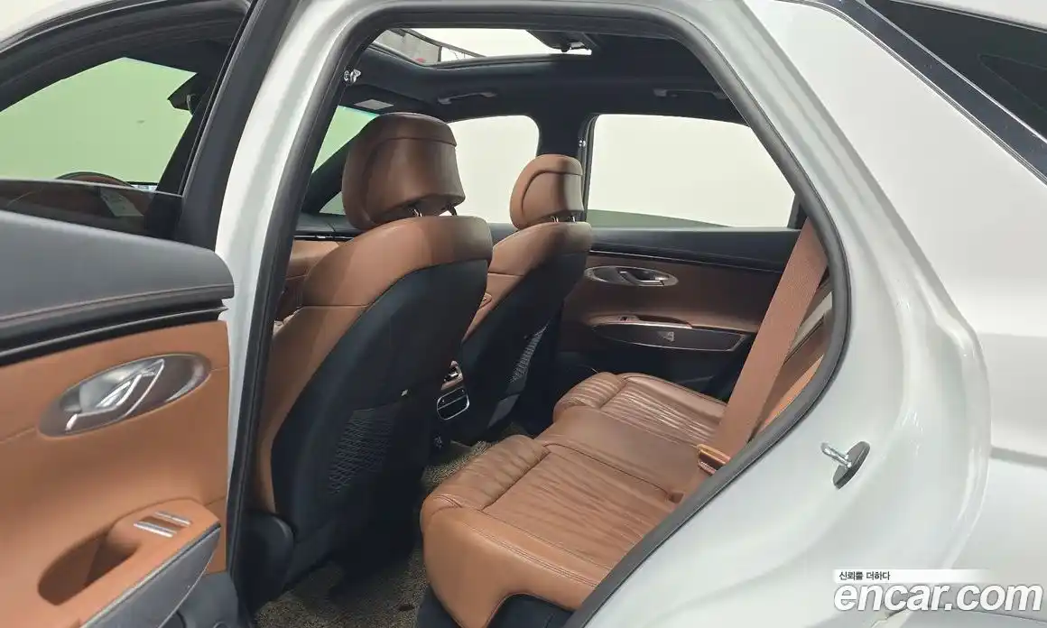 Genesis GV70 2021 2.2 Автомат в Москве № 309402, фото 12