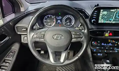 Hyundai Santa Fe 2019 2.0 Автомат в Москве № 320608, миниатюра 12