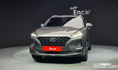Hyundai Santa Fe 2019 2.0 Автомат в Москве № 320608, миниатюра 3