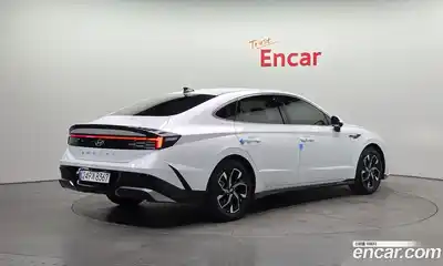 Hyundai Sonata 2024 2.0 Автомат в Москве № 320618, миниатюра 2