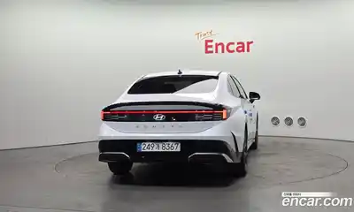 Hyundai Sonata 2024 2.0 Автомат в Москве № 320618, миниатюра 4