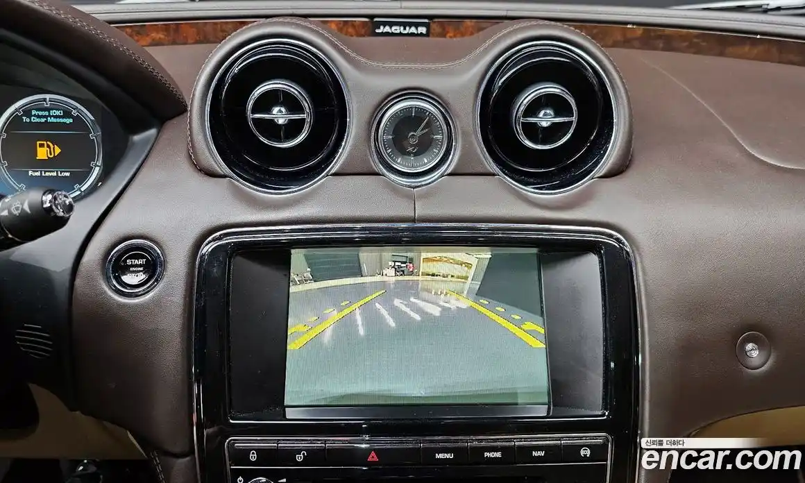 Jaguar XJ 2015 3.0 Автомат в Москве № 331539, фото 15